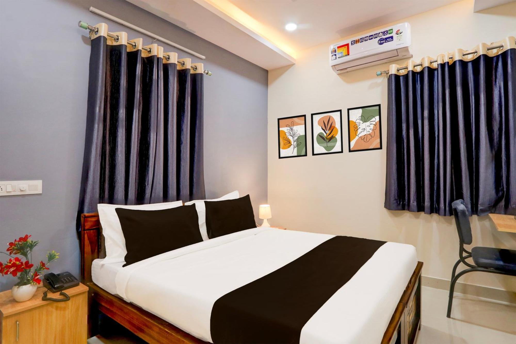 Super Townhouse Nanak Ram Guda Near Waverock Sez Hyderabad Exterior foto